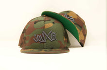 Load image into Gallery viewer, "JOUX" SNAPBACK HAT